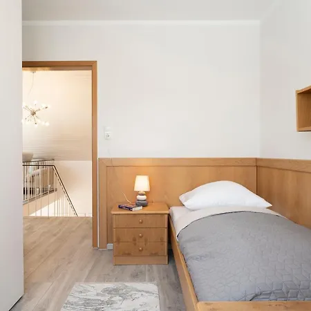 Apartment Haus Reitel *